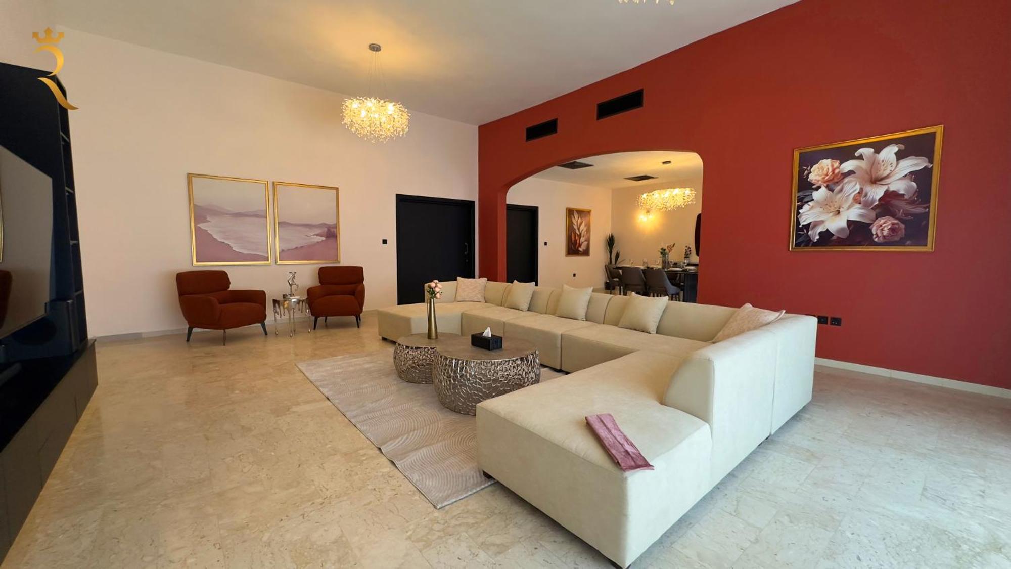 Exquisite 5-br Paradise In Al Danah