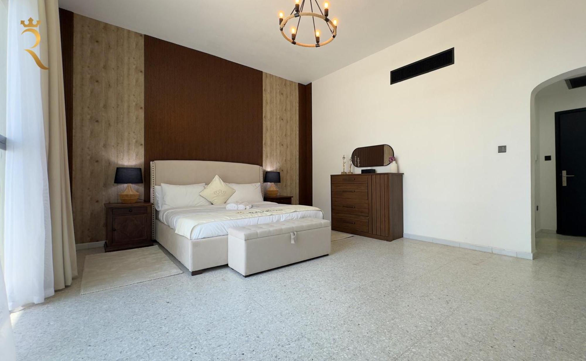 Exquisite 5-br Paradise In Al Danah Apartment Abu Dhabi